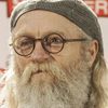 Russell Hodgkinson as Steven Beck