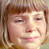 Maria Persson as Annika