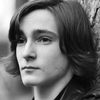 Max Renaudin as Maki (voice)