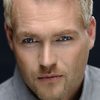 Brandon Rhea as Drunken businessman fighter