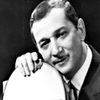 Manolis Hiotis as Singer