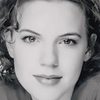 Erika Thomas as Chloe