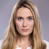 Charlotte Anne Bongaerts as Tina