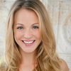 Amanda Clayton as Doreen
