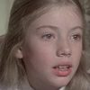 Chloe Franks as Girl in Alley (uncredited)