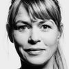 Tone Beate Mostraum as Tove