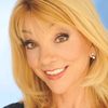 Teresa Ganzel as Joanne