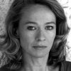 Louise Bangay as Aunt Tammy