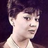 Beba Kyriakidou as Singer