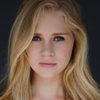 Sidney Fullmer as Becky Gibson