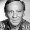 Norman Fell as Les Daniels