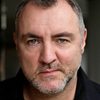 Glenn Speers as Lar - clamper 2