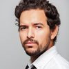 Alejandro Edda as Rudy