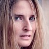 Céline Carrère as La mère d'Alexia