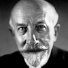 Georges Méliès as Professeur Barbenfouillis / La Lune
