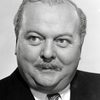 Lloyd Corrigan as Doc Lovejoy