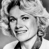 Bibi Besch as Lisa Carter
