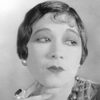 Etta Lee as Lusan - Moonflower's Attendant