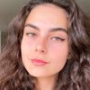 Günes Sensoy as Lale