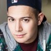 Daniel Magder as Steve