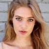 Clara Pasieka as Amber