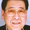 Osamu Kobayashi as President Carlos (voice)