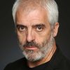 Vicente Vergara as Alberto