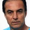 Kae Bahar as Wounded Man (as Karzan Sherabayani)