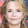 Lea Thompson as Laura