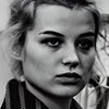 Anya Pencheva as Wife