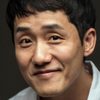 Kim Jung-woo as Detective #2