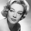 Simone Signoret as Mamie