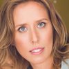 Minna Taylor as Sara