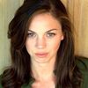 Stephanie Honoré as Elizabeth