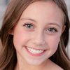 Scarlett Hazen as Macey
