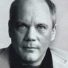 Daniel von Bargen as Mr. Tate