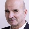 Ged Marlon as Christophe Meynard - l'agent immobilier