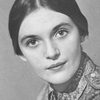 Olga Gobzeva as Vera, guest at Anya's party