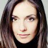Cristina Serafini as Claudia