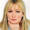 Caroline Aherne as Denise Best (archive footage) (uncredited)