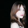 Frida Betrani as Julia