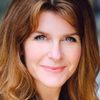 Connie Hyde as Linda