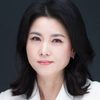 Lee Seung-yeon as Seung-yeon