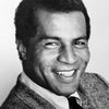 Lloyd Haynes as Murray Saunders