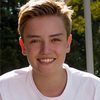 Alexander McGuire as Young Barry