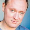 Kevin Dennis as Steven