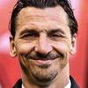 Zlatan Ibrahimović as Zlatan Ibrahimović (voice)