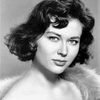 Gia Scala as Tessa Milotte