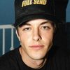 Griffin Johnson as Jason Handley