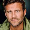 Dan Thiel as Shawn Daley